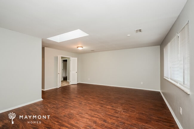 Photo - 2499 Bluelark Dr