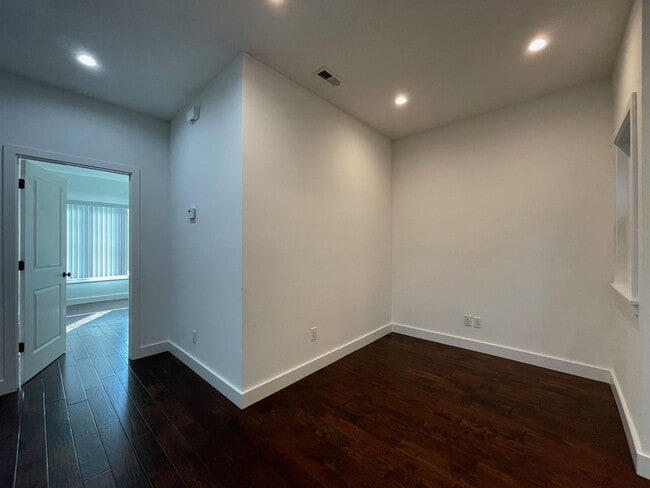 Photo - Nice and bright 2 beds and 2 baths with beautiful hardwood floor throughout. Unit 1