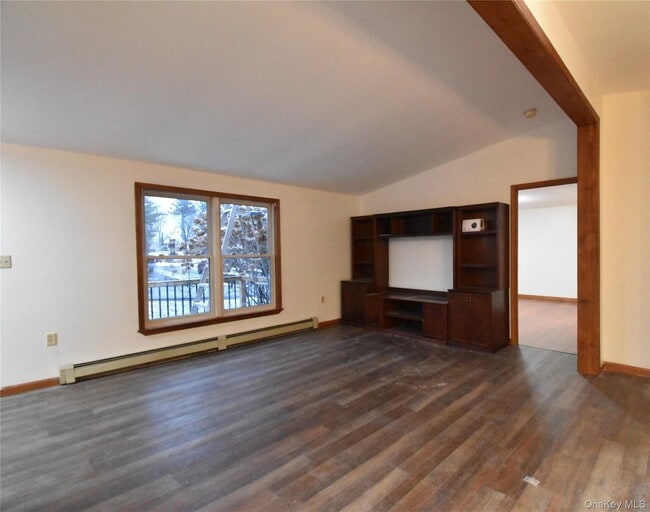 Photo - 22 Winslow Pl