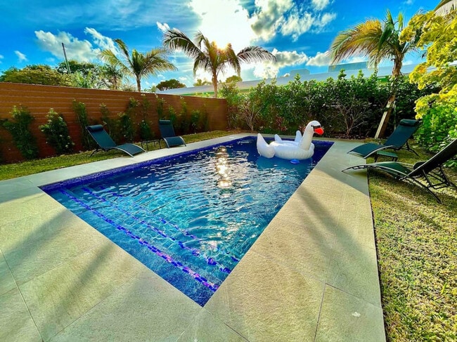 Photo - 549 NE 14th Ave Unidad ID1369642P