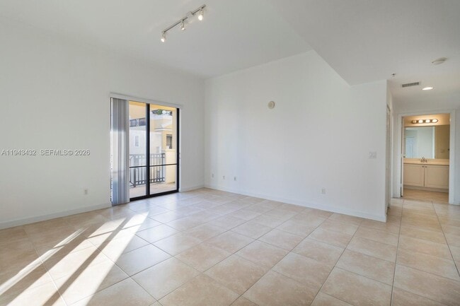 Photo - 8395 SW 73rd Ave Unit 528