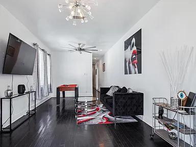 Photo - 2227 Second St