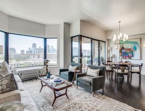 Photo - 3030 McKinney-114.7 Unidad 114.7