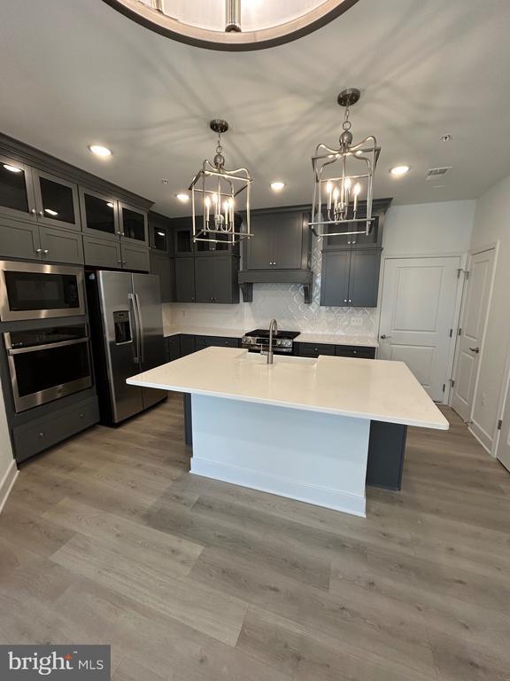 Photo - 2512 W Peninsula Dr