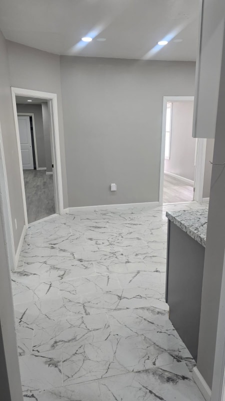 Building Photo - 274 S 8th St Rental