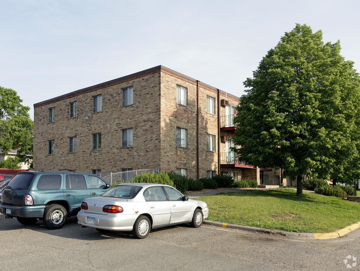 Photo - 7071 Concord Blvd E