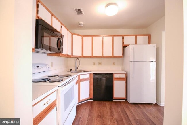 Photo - 102 Timberlake Terrace Unidad 7