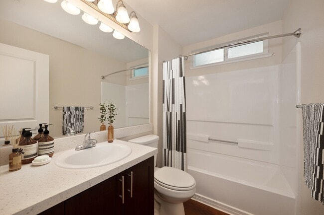 Chardonnay Bathroom