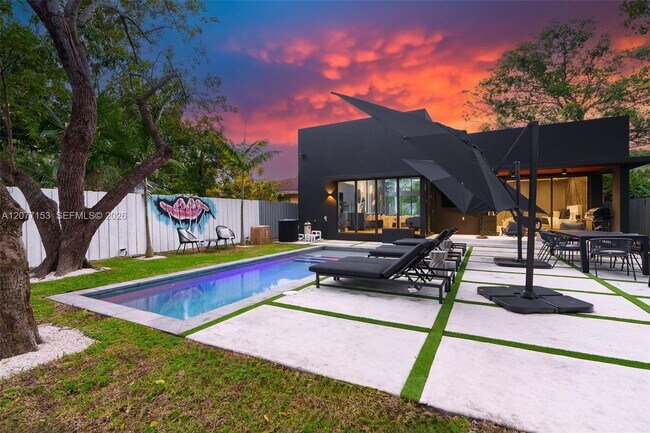 Photo - 400 NW 49th St