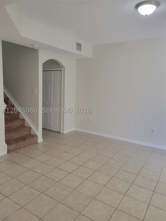Photo - 618 SW 106th Ave