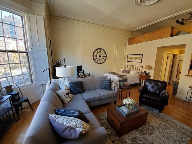Photo - 235 Beacon St Condo Unit 3