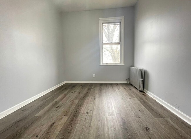 Photo - 41 W 54th St Unit 2R