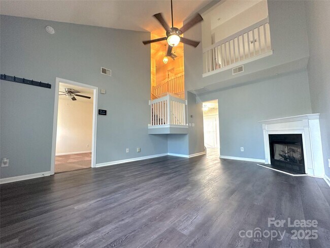 Photo - 3040 Caldwell Ridge Pkwy