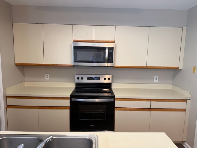 Photo - 805 Christopher Dr Unidad 1