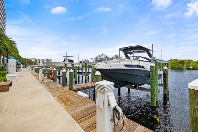 Photo - 1180 N Federal Hwy