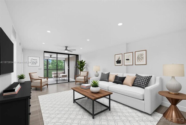 Photo - 2812 N 46th Ave Unidad G665