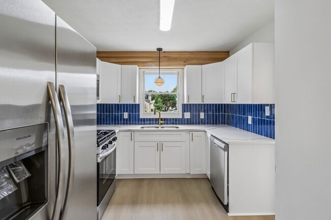 Photo - Bright and Gorgeous - Updated 3BR/2BA Townhome!