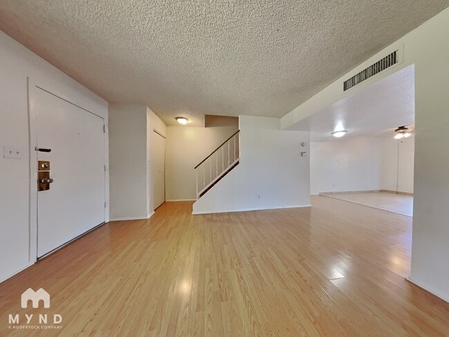 Photo - 4305 W Solano Dr N