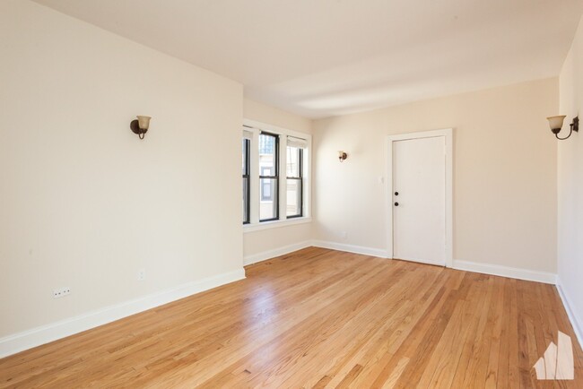 4034 N Ashland, Unit 4036.5-GDS, Chicago, IL 60613 - 4036 N Ashland Ave Apartment