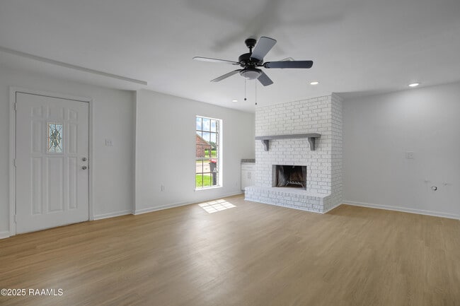 Photo - 109 Courtney Dr