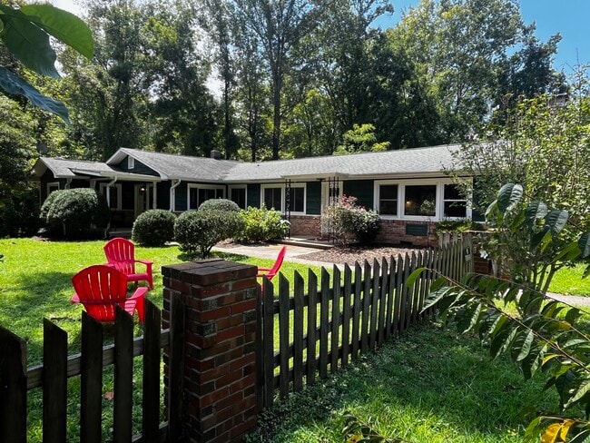 Building Photo - 3269 US-176