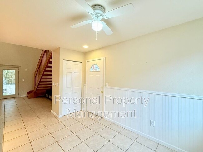 Photo - 10303 NE 23rd St