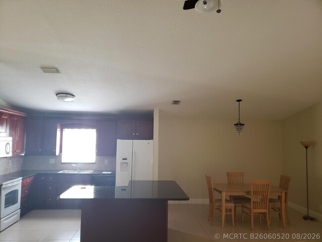 Photo - 1448 Waterway Cove Dr
