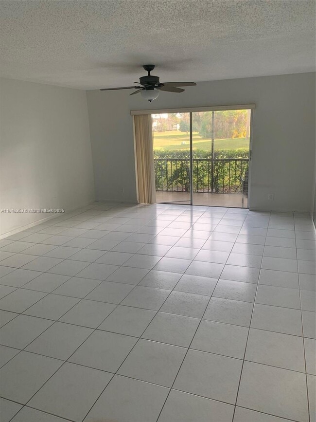 Photo - 6201 N Falls Cir Dr Unit 106