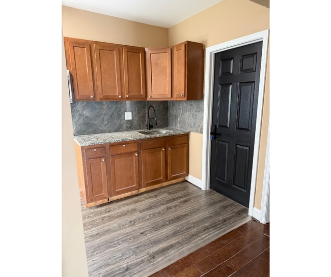 4217 Moravia Rd Unit 1A AVAILABLE W/BATH $850 1A