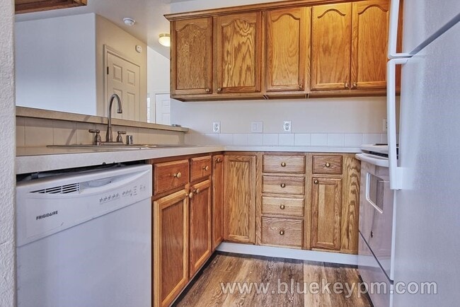 Photo - 3 Bed, 1.5 Bath Duplex in Hazel Dell Close to Bus Lines and Shopping