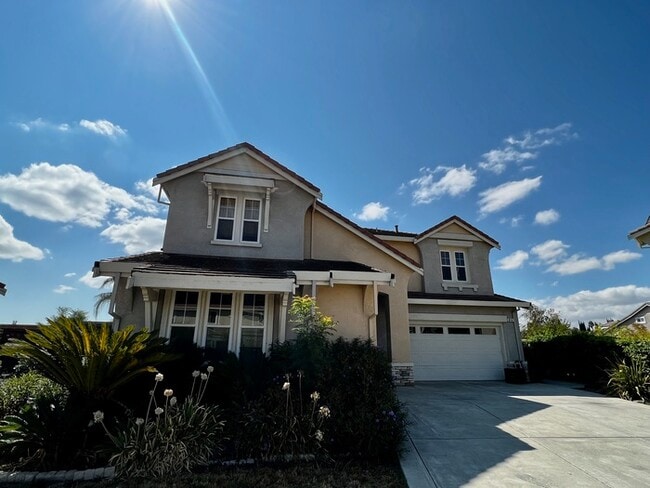 Gorgeous 4bed/4ba in the Shadow Lakes Comm... - Gorgeous 4bed/4ba in the Shadow Lakes Comm... Casa