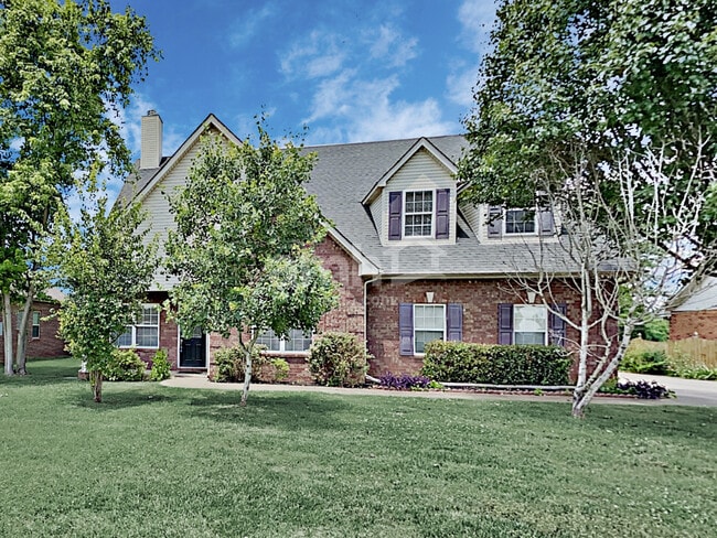 Building Photo - 5108 Bumblebee Dr
