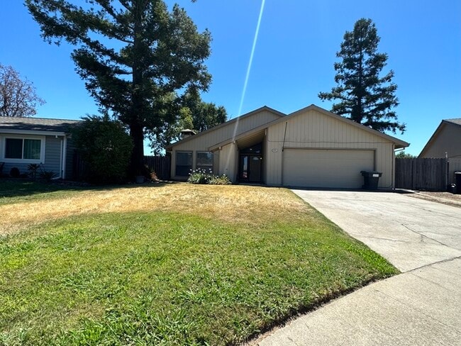 Photo - Charming 2 bedroom 2 bathroom home located in south Sacramento!