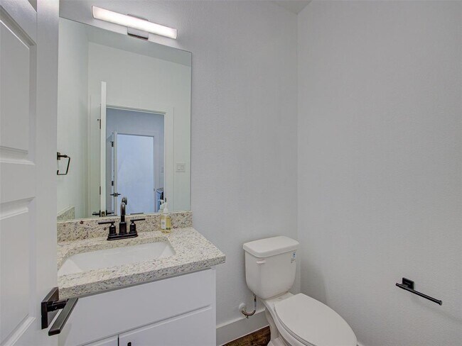 Photo - 20507 Bonanza Unit A