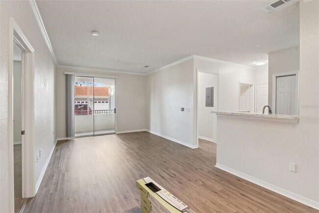 Photo - 18001 Richmond Pl Dr Unit 1213