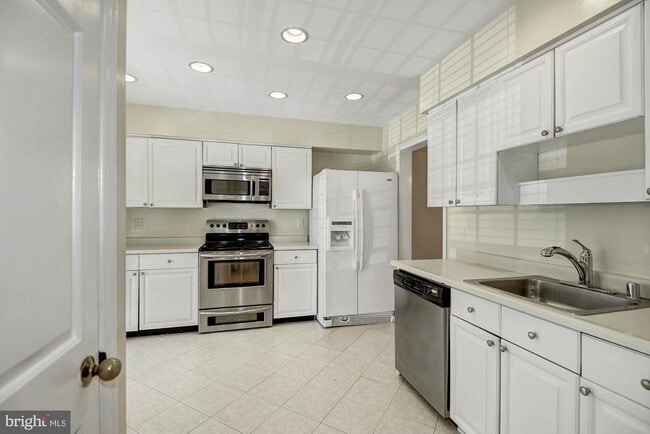 Photo - 5812 Apsley House Ct