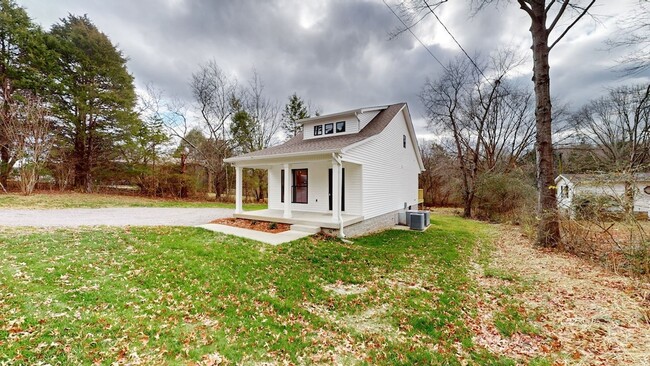 Photo - 232 Twin Cove Dr