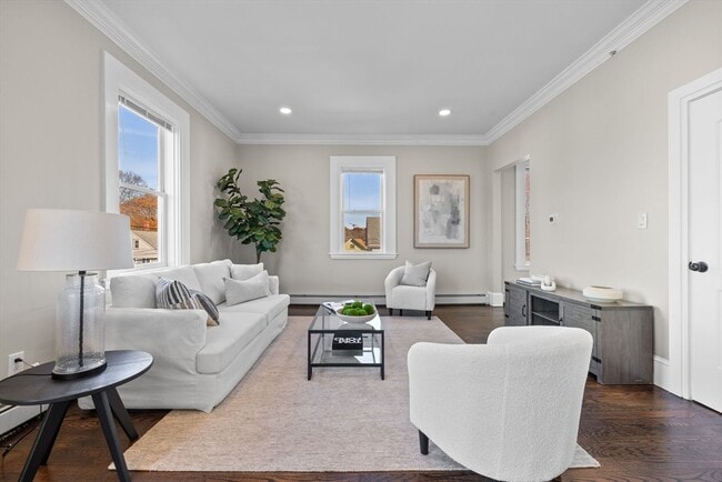 Photo - 62 Chestnut St