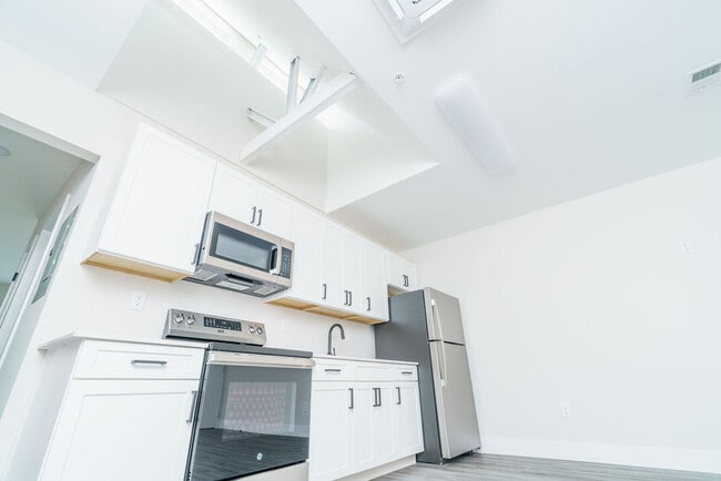 Photo - Riverwalk Apartments Unit 204