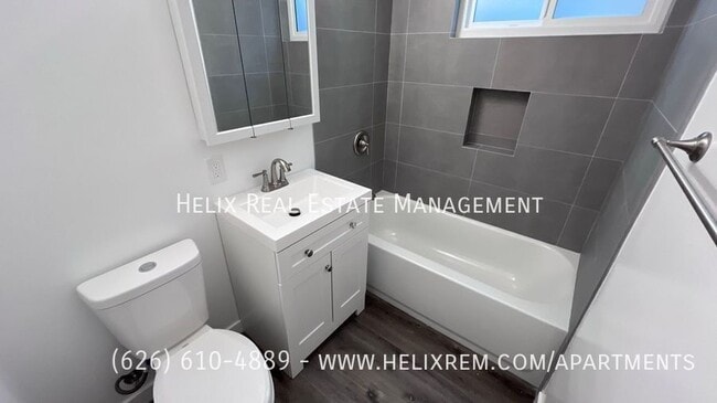 Photo - 1138 E Elk Ave Unidad 3