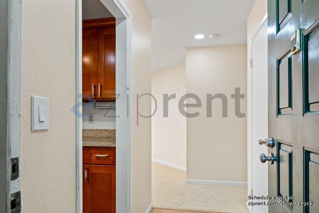 Photo - 1129 N Abbott Ave