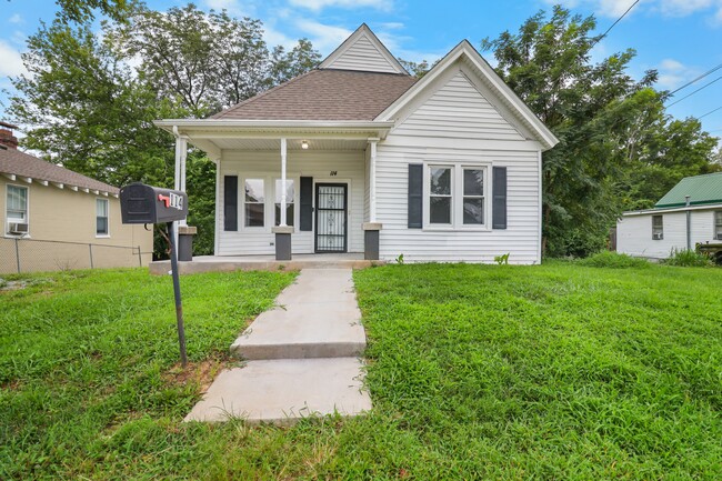 Photo - 114 Emory St
