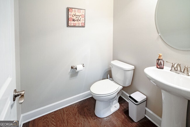 Photo - 107 Fairgate Dr