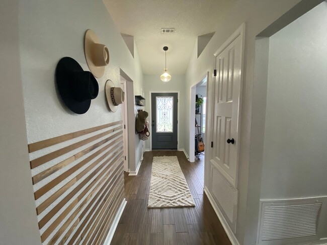 Photo - 6486 Surfside Cove