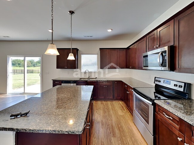 Photo - 600 Drema Ct