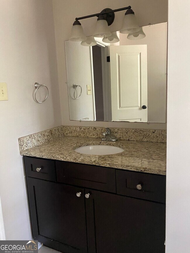 Photo - 493 King Arnold St Unidad 1