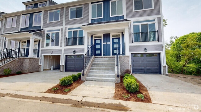 Building Photo - 2731 Bristol Rdg Dr Rental