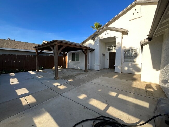 Photo - Updated 3 Bedroom 2 Bath Home in Fresno!