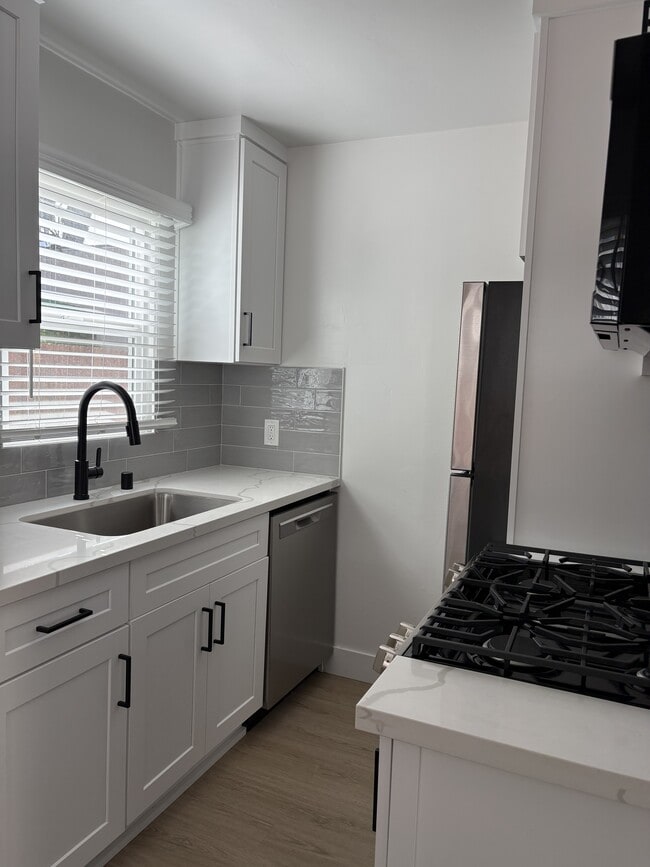 Photo - 1711 Glenwood Dr Unit 11