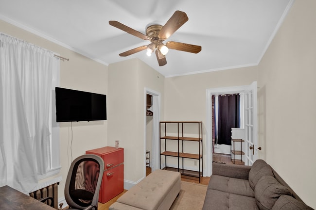 Photo - 1103 Simpson St Unit House (2026-2027 Lease)